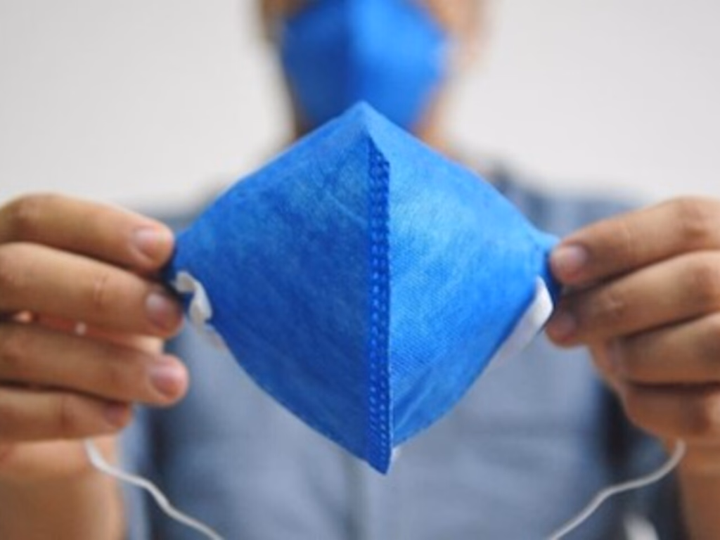 Nova variante da Covid-19 pode provocar onda de contágio