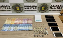 Homem é preso com 32 porções de droga em Itaqui