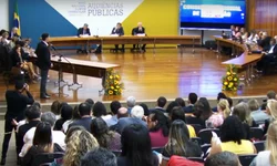 10ª CRE participa de encontro das escolas da fronteira