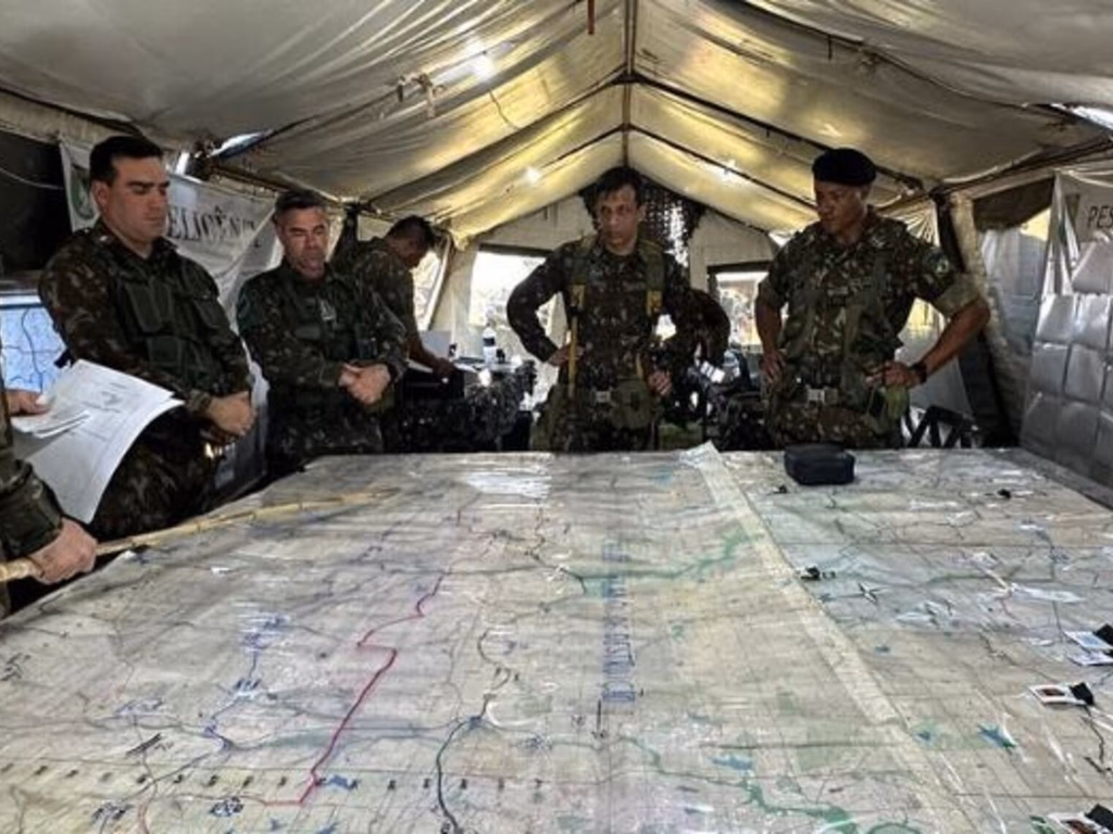 Operação Ibicuí simula cenário de guerra e certifica 648 militares