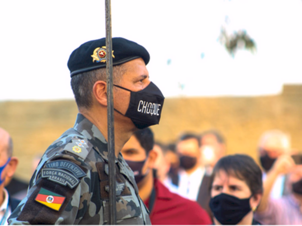 Quem é o comandante do 6º BP Choque?