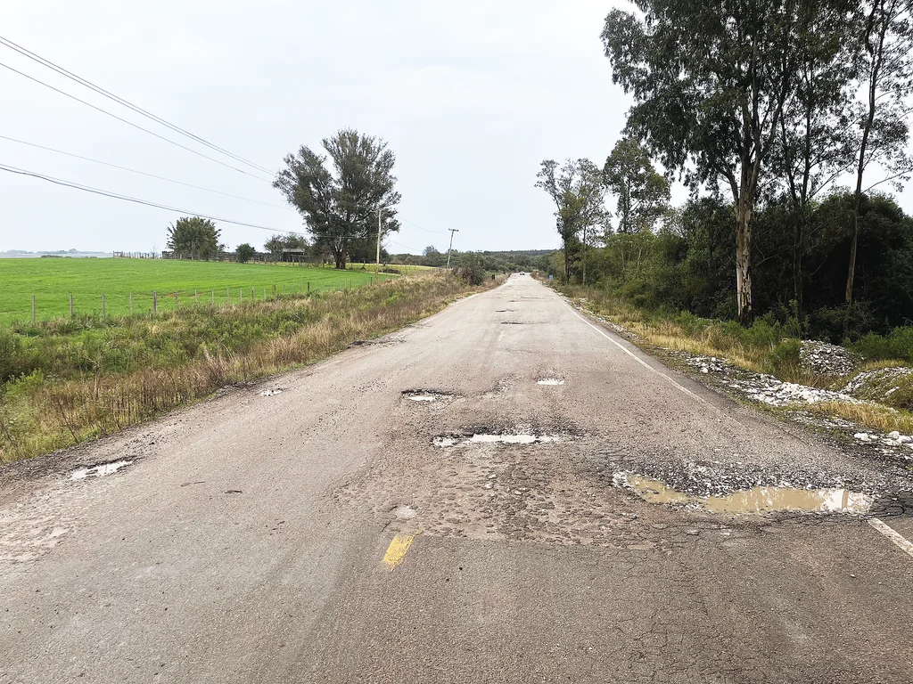 Estrada do Pampeano deve ter asfalto recuperado em Hulha Negra