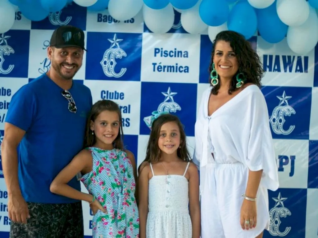 No embalo do Happy Hour Azul e Branco