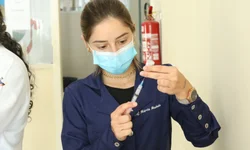 Mais de 93 milímetros resultam em alagamentos em toda cidade