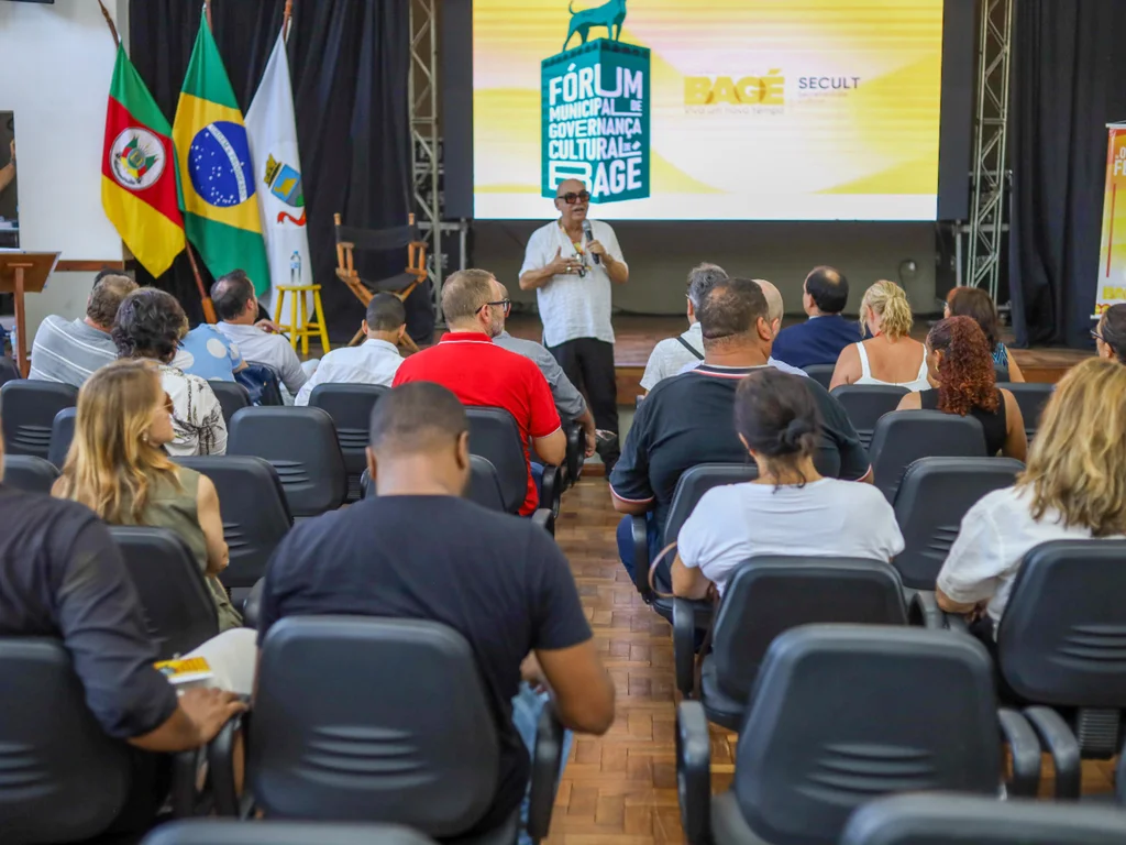 Fórum de Governança Cultural de Bagé debate inclusão e economia criativa
