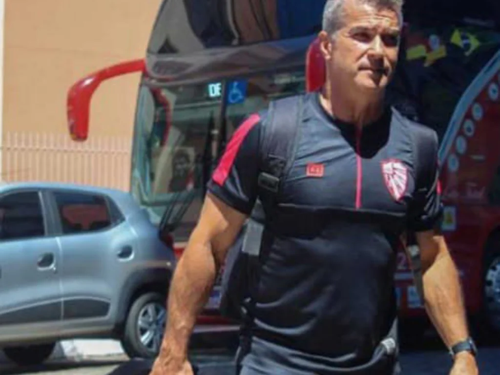 Pelotas anuncia ex-treinador do Guarany para Copinha