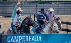 Campereada Team Penning consagra cinco trios