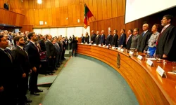 Câmara escolhe novo presidente