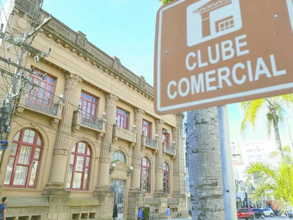Comercial é pauta na Fundação Iberê Camargo