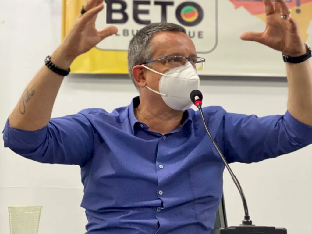 PSB sacramenta candidatura no final de semana