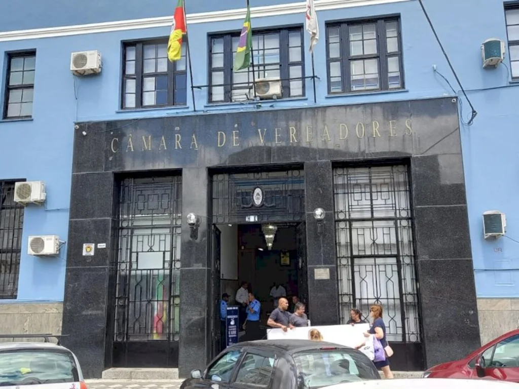 Câmara escolhe novo presidente