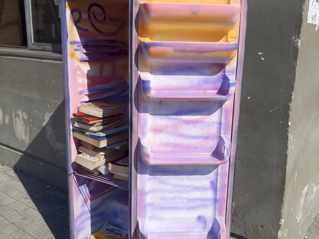 Uso das gelotecas gera críticas no meio cultural