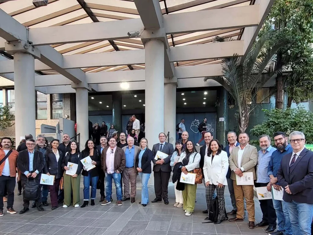 Beto Alagia articula com BNDES em preparação para Fórum Regional de Desenvolvimento