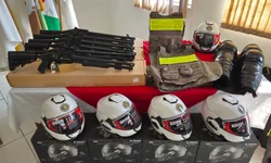 Policiais apreendem dinheiro usado em empréstimos de colombianos