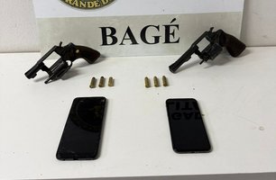 Dois são presos após disparos de arma de fogo