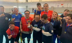 Torneio de futsal no Caminho da Luz promove inclusão