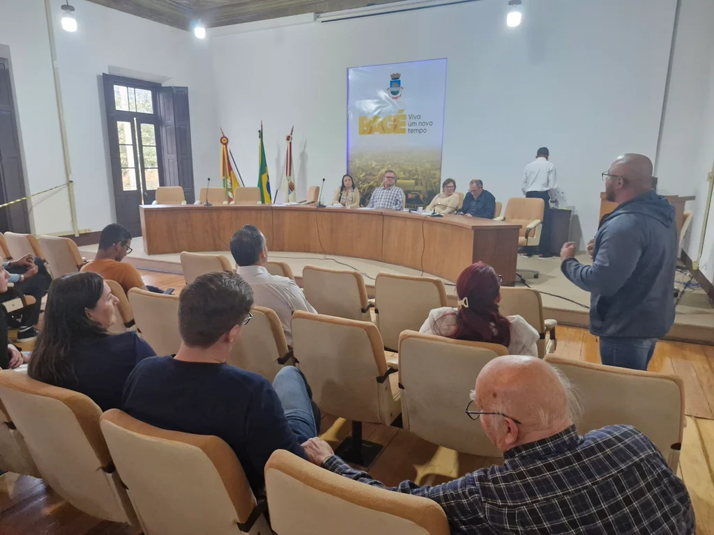 Prefeitura reajusta auxílios a Mais Médicos