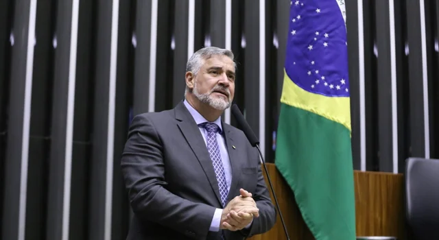 Projeto quer punições mais duras a políticos ligados ao crime organizado