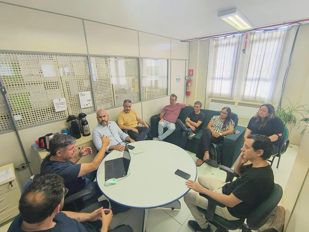 Reitoria e direção da Unipampa discutem entrega de novo bloco em Bagé