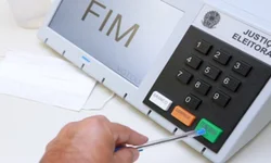 Urnas terão vídeo gravado por intérprete de Libras