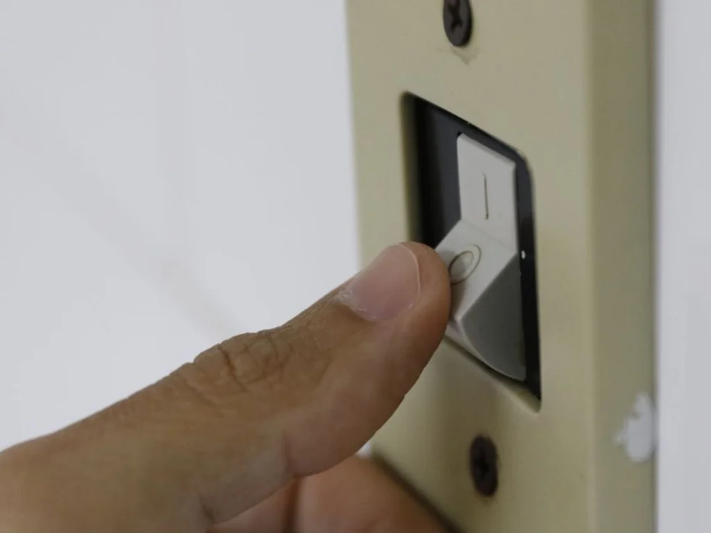 Conta de luz vai chegar mais cara na casa do consumidor