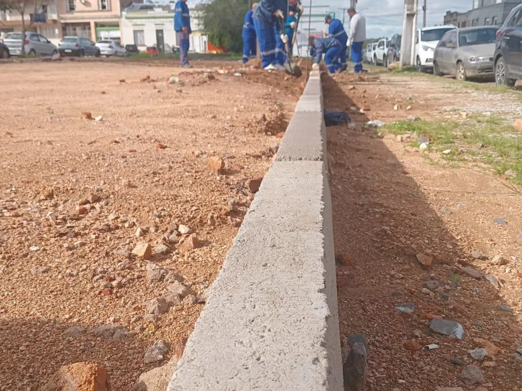 Bagé recebe intervenções diárias em ruas e áreas rurais