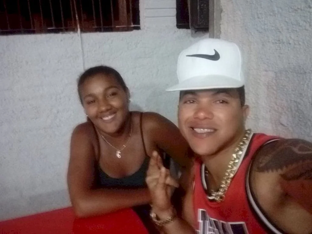 Acusados da morte de casal sentam no banco dos réus