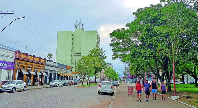 Alerta é de chuva forte e possibilidade de granizo