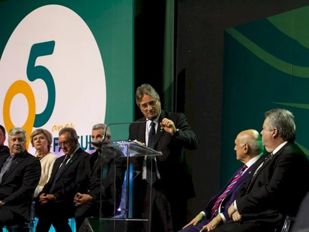 Gedeão Pereira toma posse como presidente da Farsul