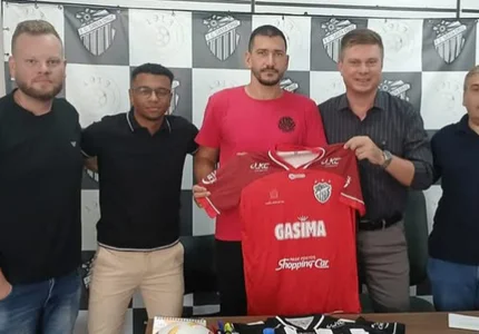 Ex-goleiro do Guarany vai defender o Santa Cruz