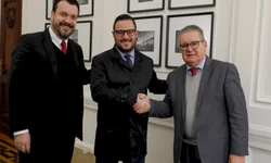 Urnas terão vídeo gravado por intérprete de Libras