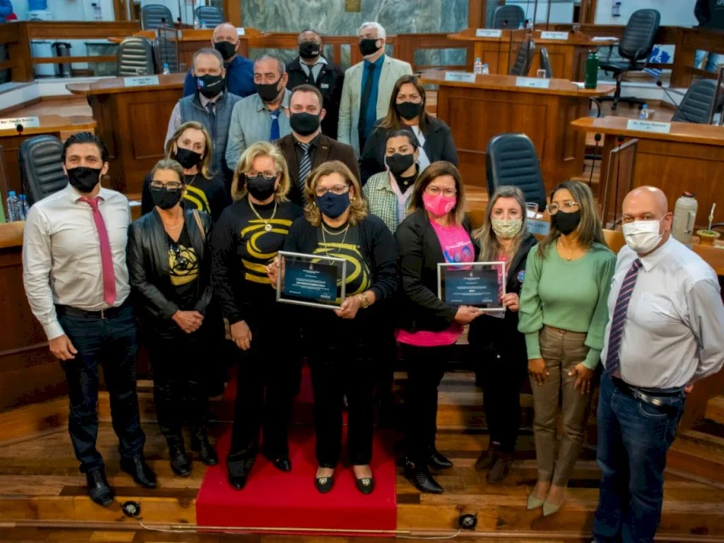 Câmara recebe representantes da Liga e da Aapecan