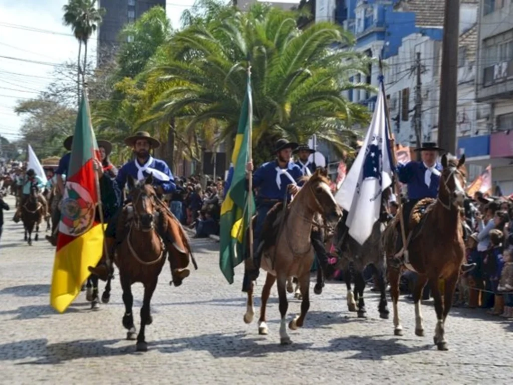 Bagé terá desfile e será sede da distribuição da chama Crioula