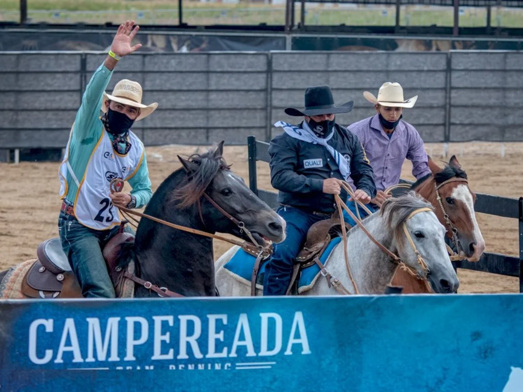 Campereada Team Penning consagra cinco trios