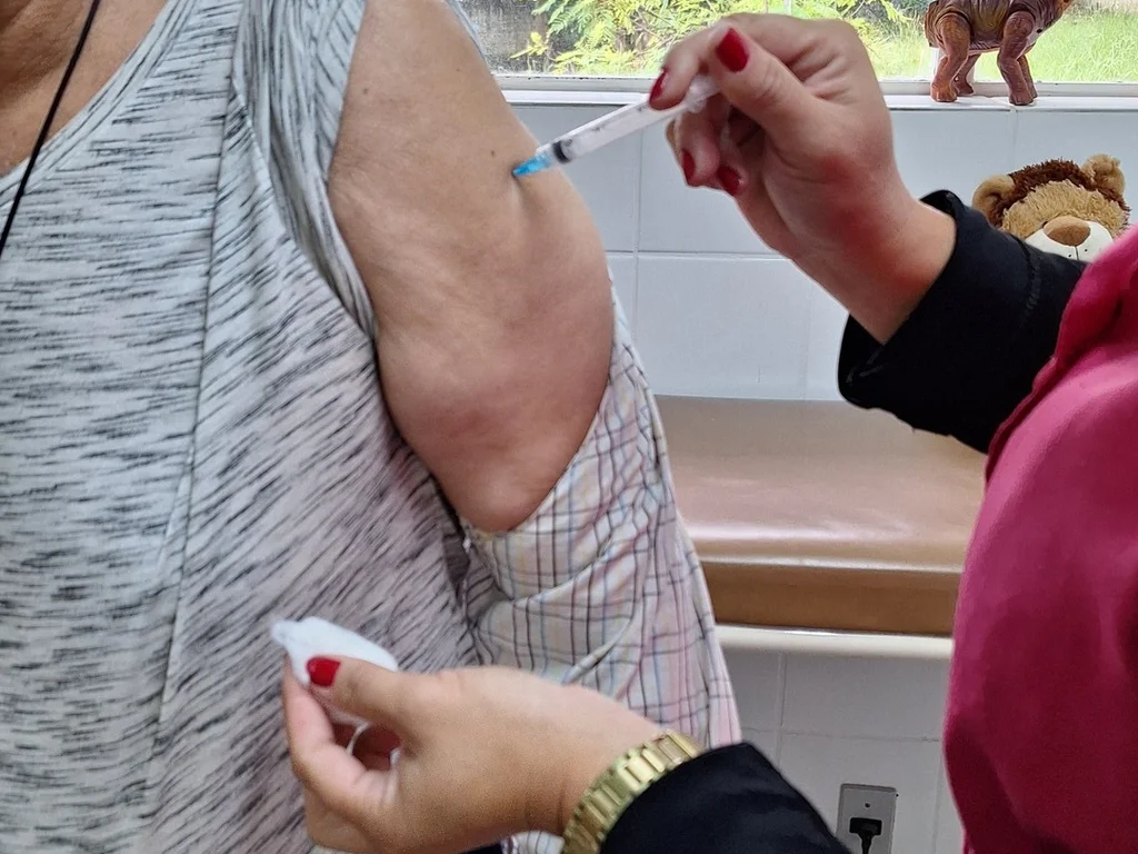 Vacinação contra a gripe alcança 40% do público prioritário