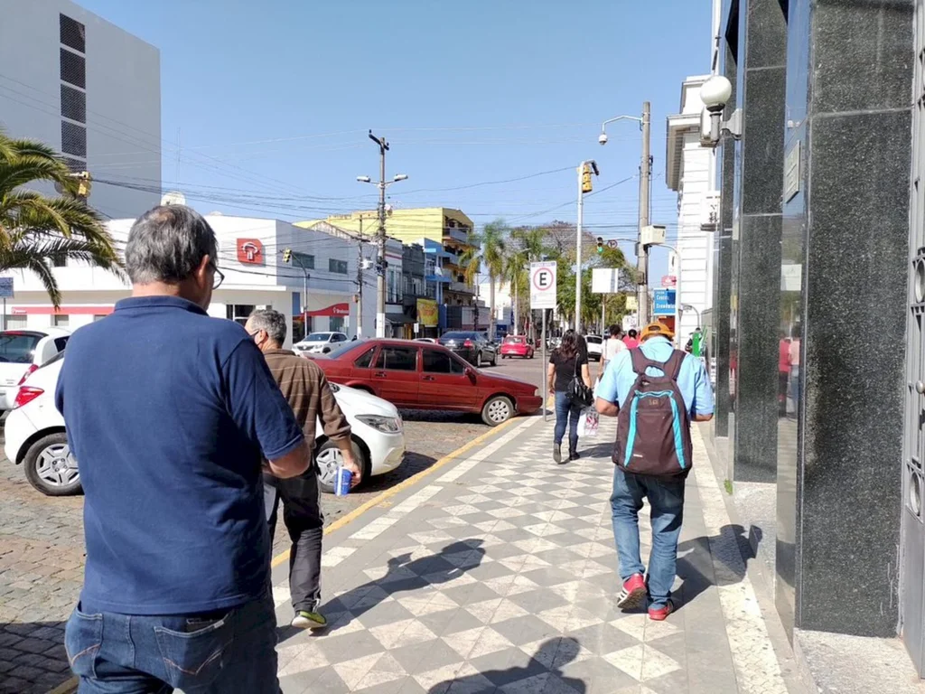 Mais de 16,7 mil bageenses ‘sujaram’ o nome até novembro