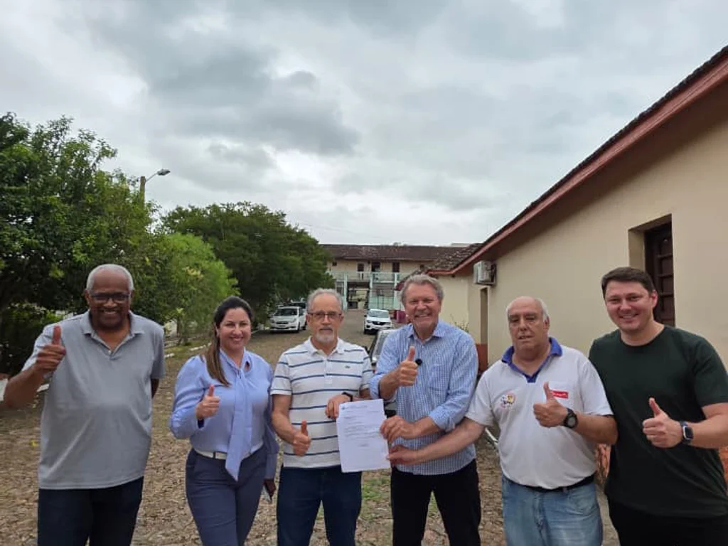 Hamm confirma emenda de R$ 100 mil para a Vila Vicentina