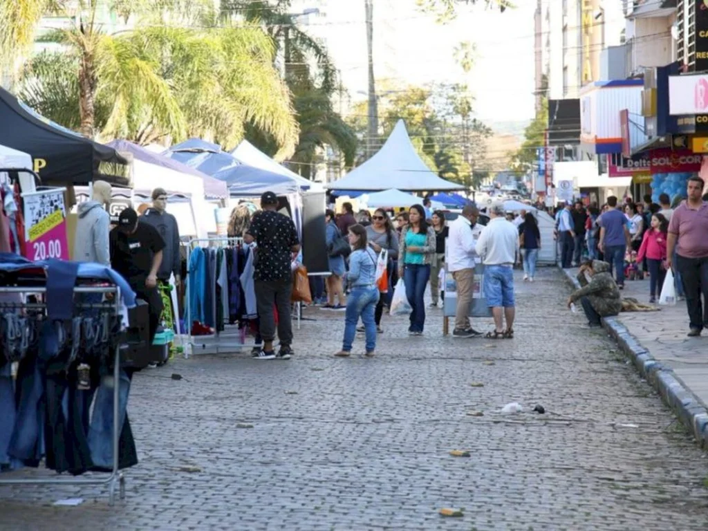 Sábados Azuis terá sorteio de bolsas de estudos