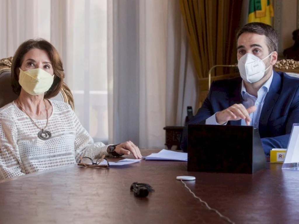 Aulas presenciais na rede estadual voltam na segunda-feira