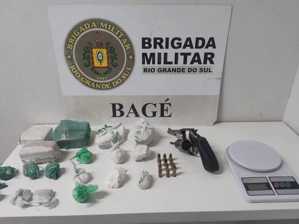 Brigada Militar detém dupla por tráfico de drogas