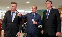 Lideranças se reúnem com Bolsonaro no Planalto