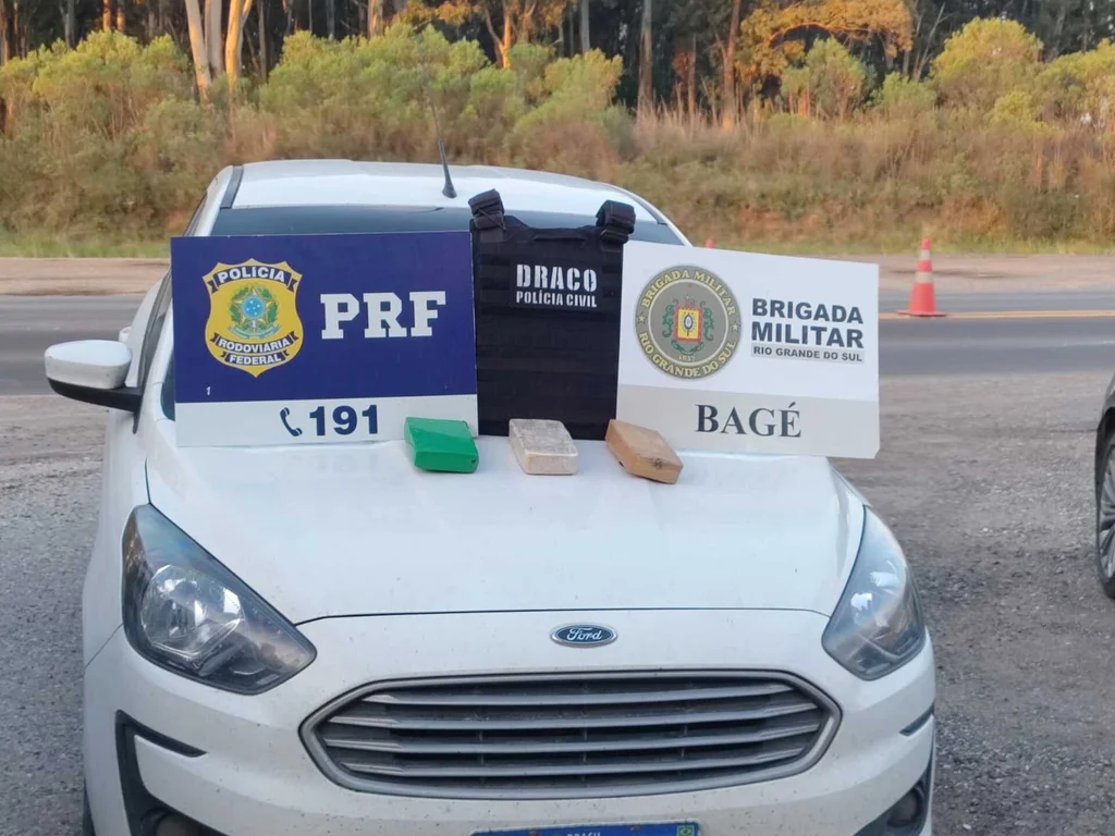 Polícia prende homem que transportava drogas em veículo da Saúde