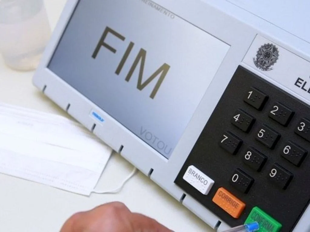 Voto impresso só depois do  recesso parlamentar