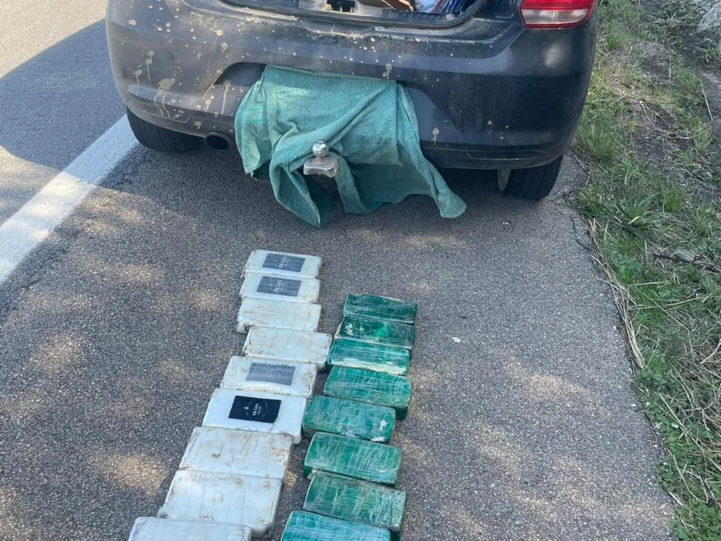 Draco e PRF fazem maior apreensão de crack e cocaína