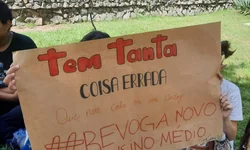 Do banho na sanga ao índio Cobra Coral