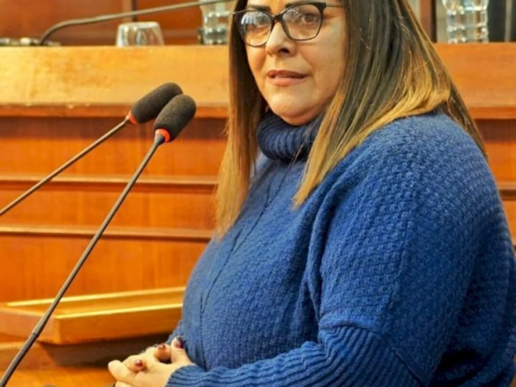 Iniciativa incentiva primeiro emprego