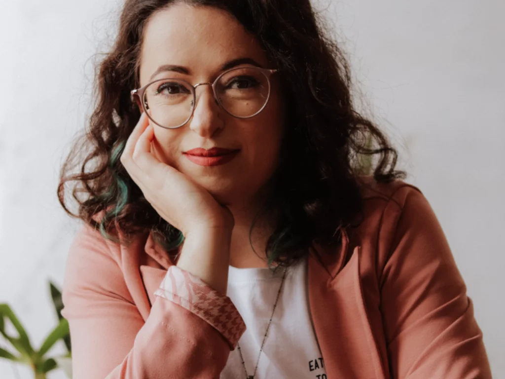 Sociedade Uruguaia recebe lançamento de livro e sarau