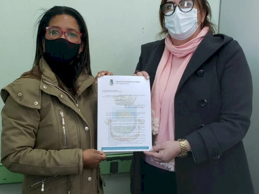 Projeto visa punir práticas sexistas e racistas