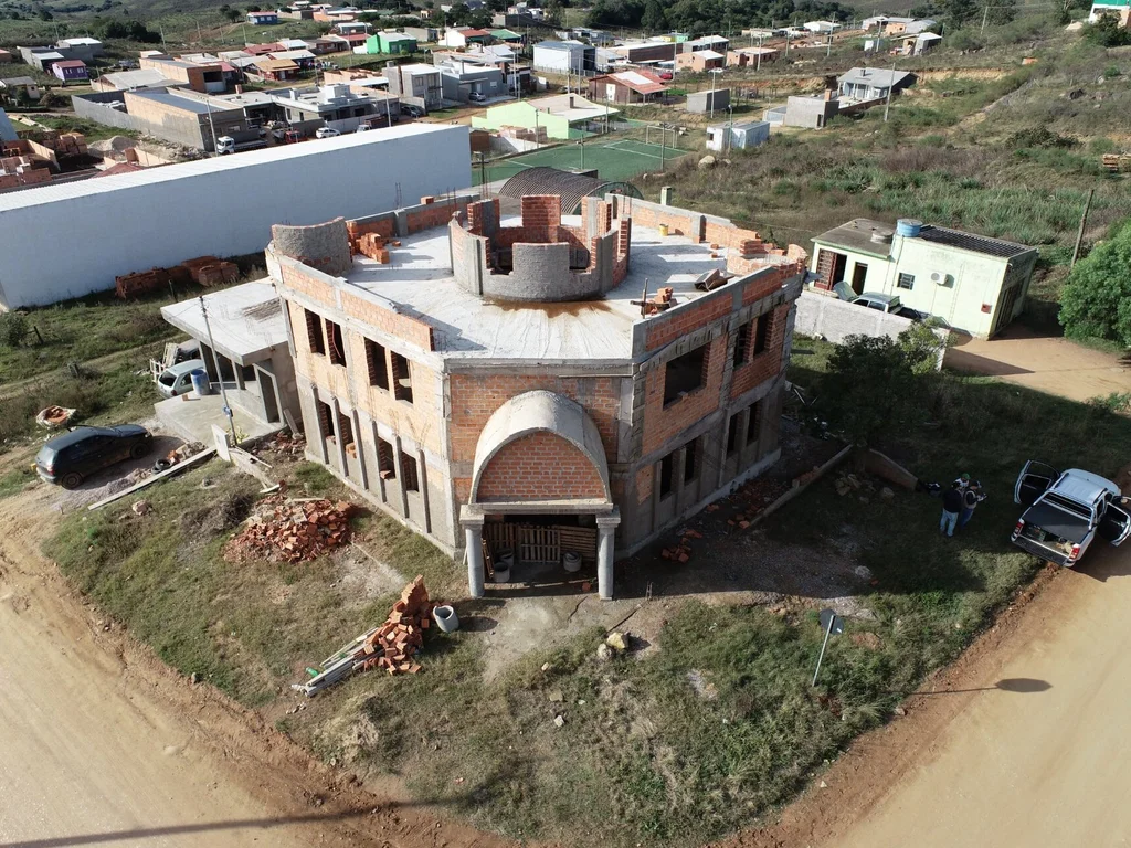 Obra de mesquita segue sem data para acabar