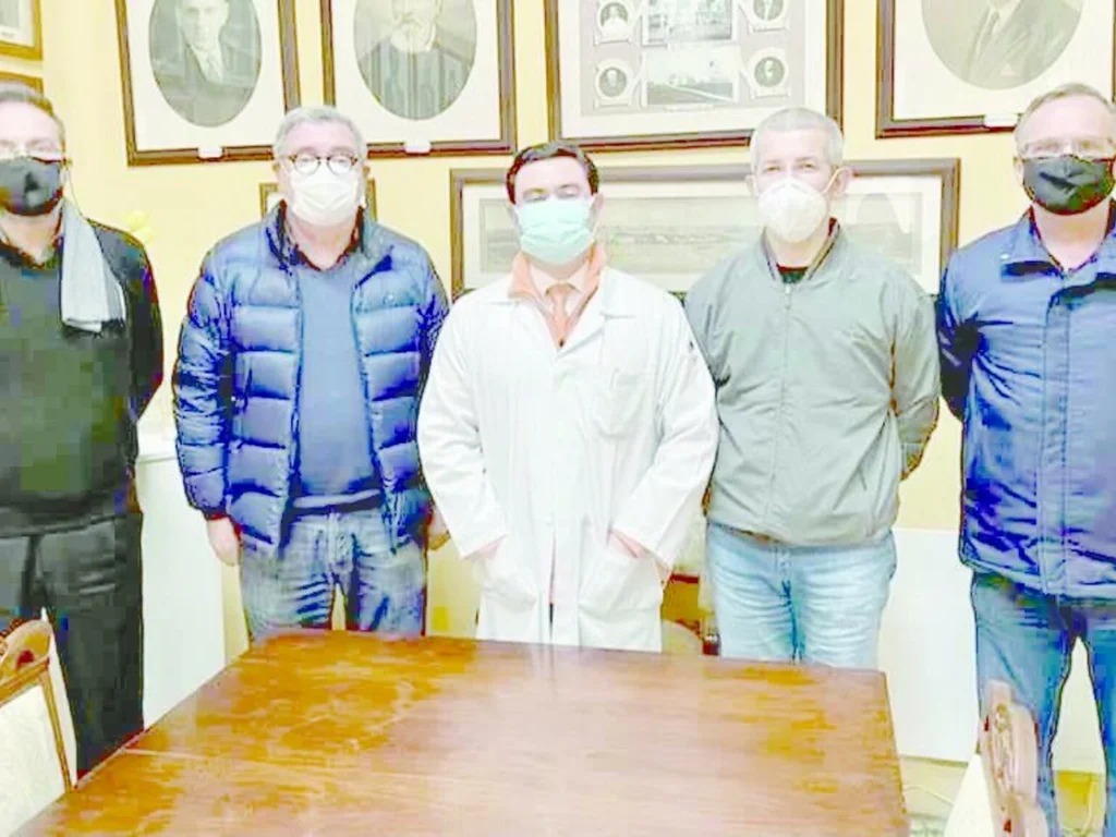 ‘Vence duas vezes quem no momento da vitória vence a si mesmo’   – Publilio Siro